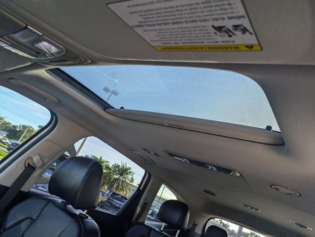 used 2024 Kia Telluride car, priced at $30,926