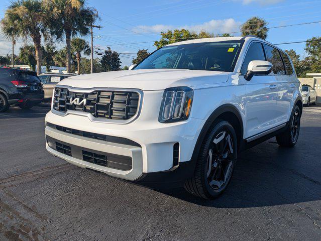 used 2024 Kia Telluride car, priced at $30,926