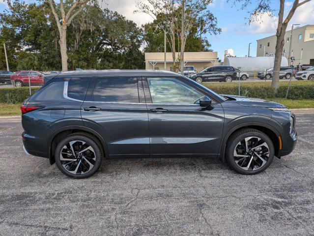 new 2024 Mitsubishi Outlander car, priced at $39,945