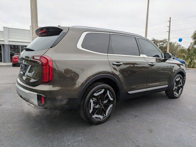 used 2024 Kia Telluride car