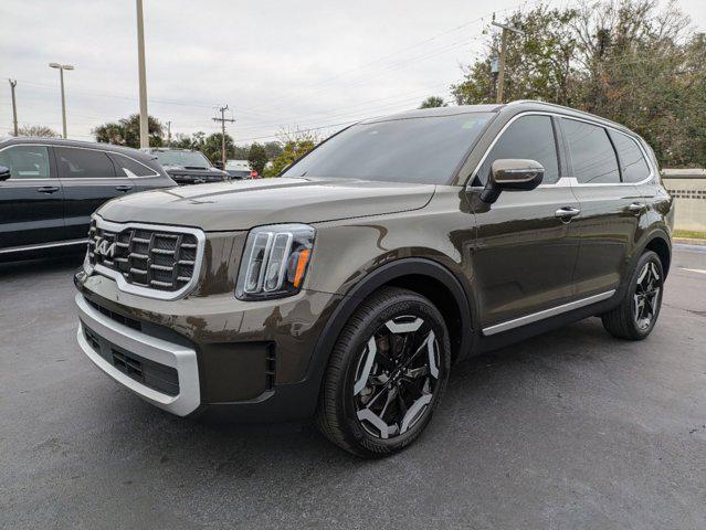 used 2024 Kia Telluride car