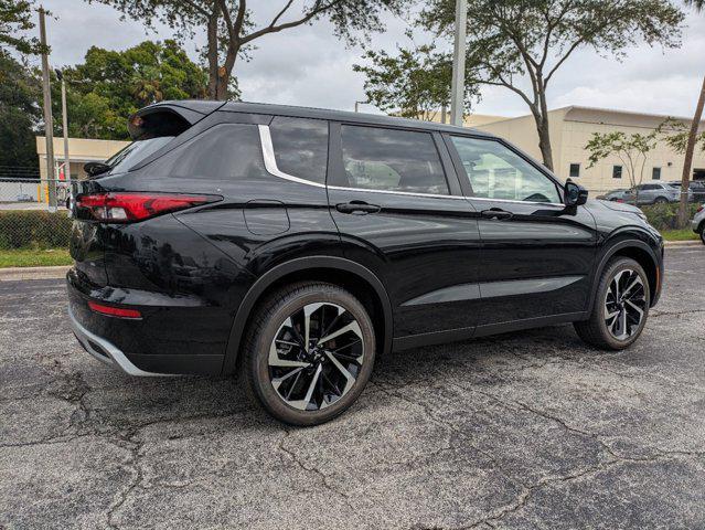 new 2024 Mitsubishi Outlander car, priced at $36,860