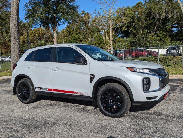 new 2024 Mitsubishi Outlander car, priced at $30,005