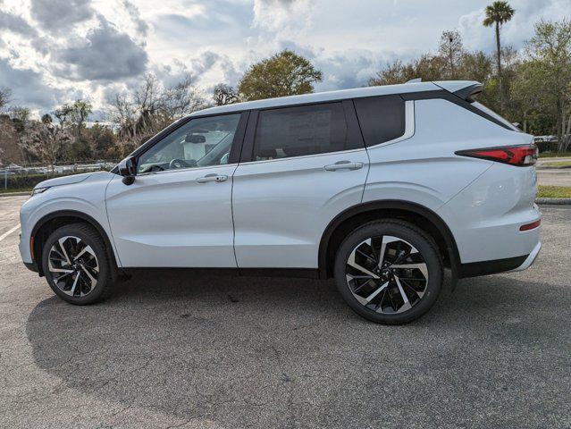 new 2024 Mitsubishi Outlander car, priced at $36,705