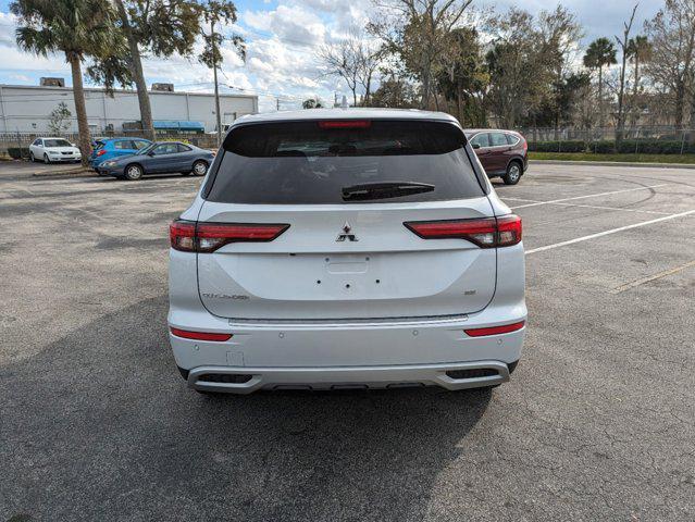 new 2024 Mitsubishi Outlander car, priced at $36,705