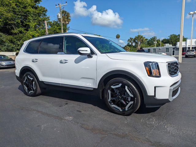 used 2024 Kia Telluride car