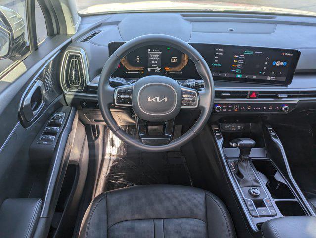 used 2025 Kia Sorento car, priced at $32,995