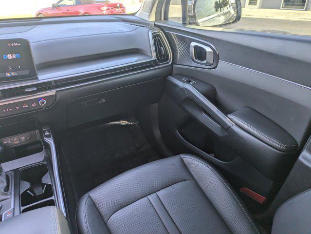 used 2025 Kia Sorento car, priced at $32,995