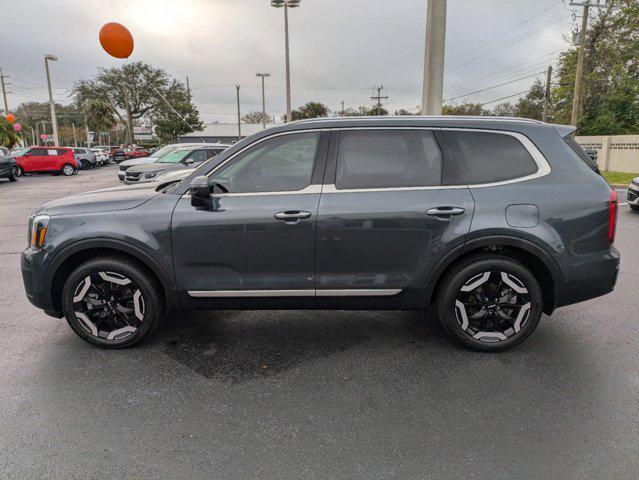 used 2024 Kia Telluride car