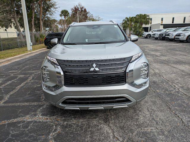 new 2024 Mitsubishi Outlander car, priced at $37,510