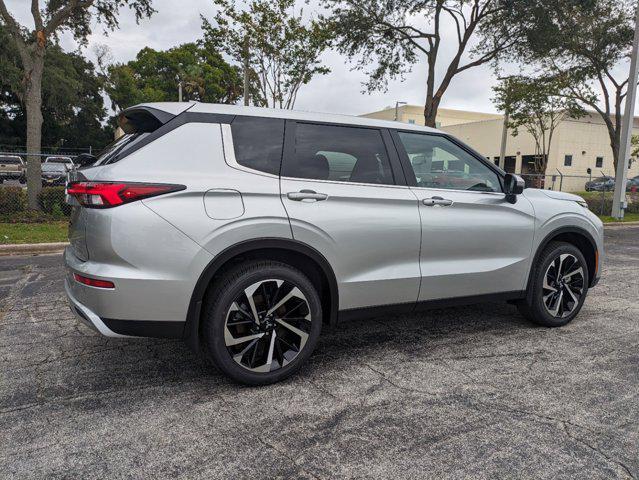 new 2024 Mitsubishi Outlander car, priced at $36,285