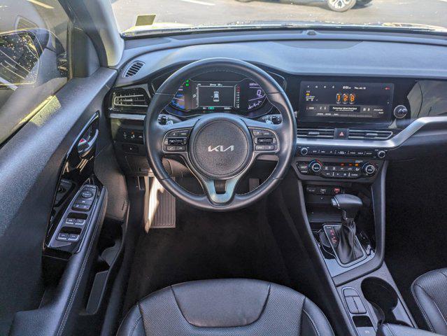 used 2022 Kia Niro car