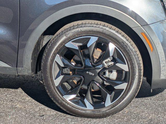 used 2024 Kia Sorento car, priced at $34,798