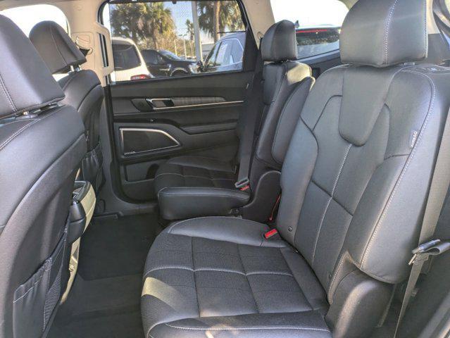 used 2024 Kia Telluride car