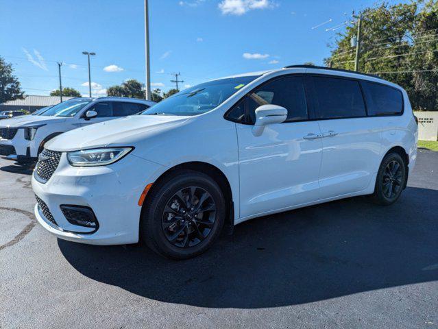 used 2021 Chrysler Pacifica car