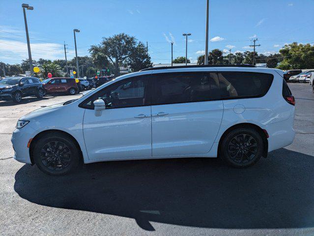 used 2021 Chrysler Pacifica car