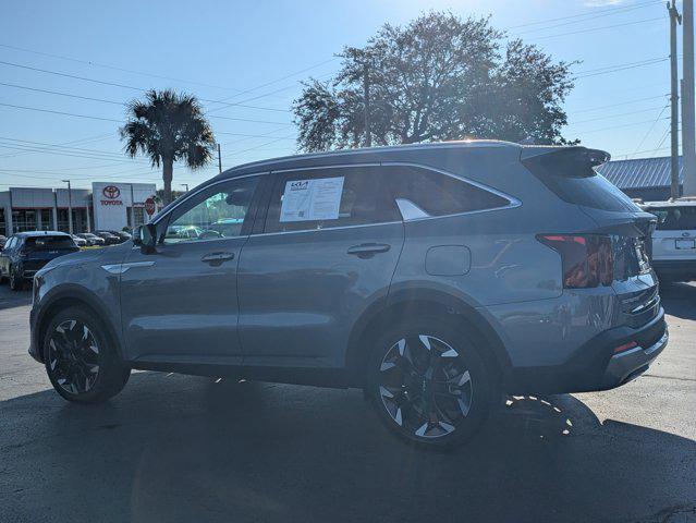 used 2025 Kia Sorento car