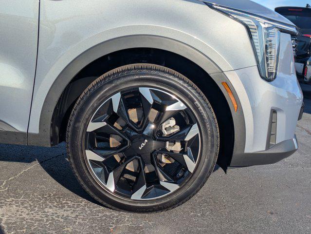 used 2025 Kia Sorento car