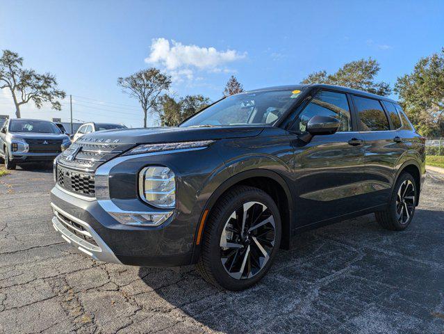 new 2024 Mitsubishi Outlander car, priced at $36,290