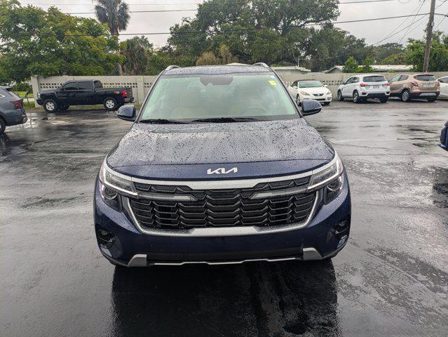 used 2025 Kia Seltos car