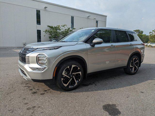 new 2024 Mitsubishi Outlander car, priced at $36,205