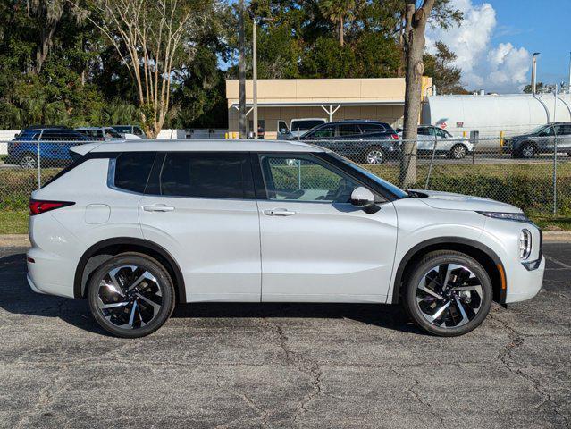 new 2024 Mitsubishi Outlander car, priced at $40,285