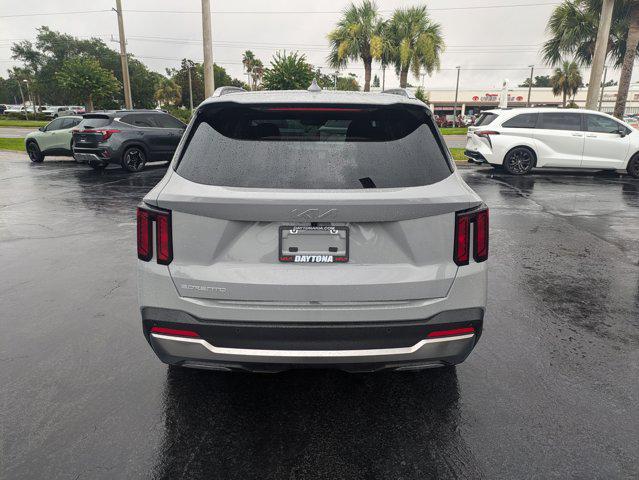 used 2025 Kia Sorento car