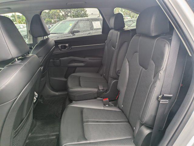 used 2025 Kia Sorento car