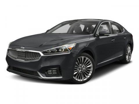 used 2017 Kia Cadenza car