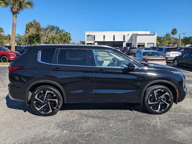 new 2024 Mitsubishi Outlander car, priced at $37,865