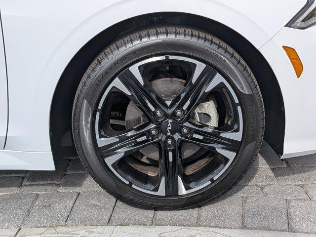 used 2024 Kia K5 car