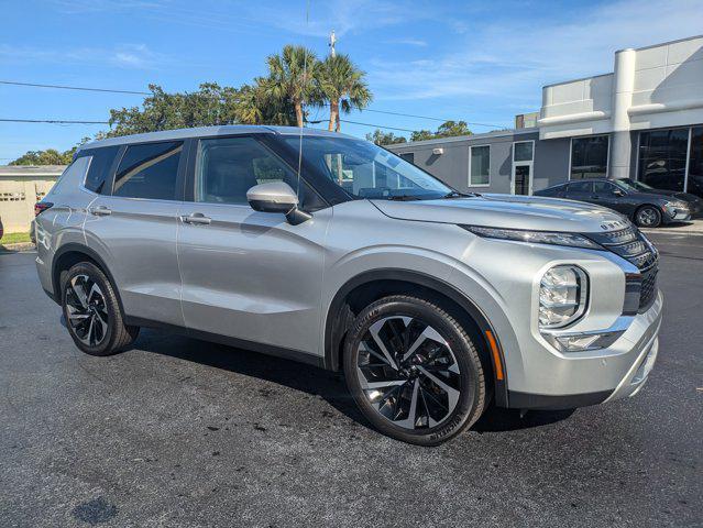 used 2023 Mitsubishi Outlander car, priced at $23,998