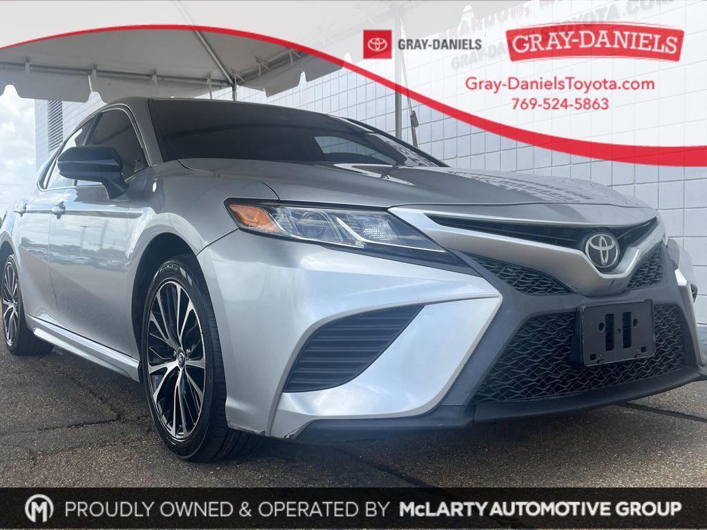 used 2018 Toyota Camry car, priced at $17,493