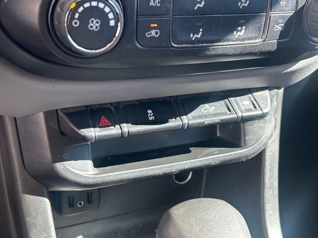 used 2022 Chevrolet Colorado car, priced at $20,536