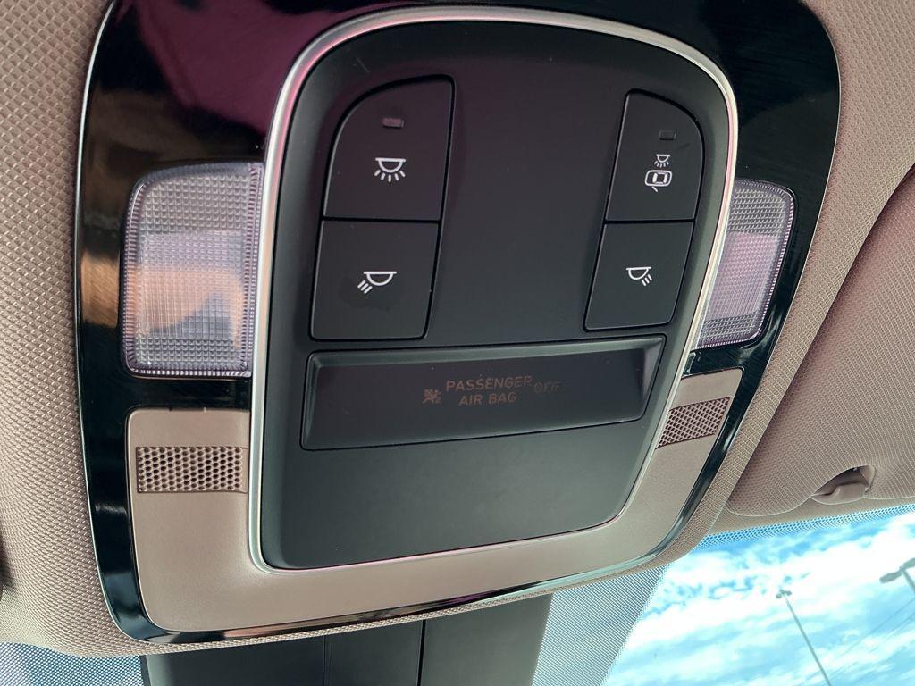 used 2023 Hyundai Santa Fe car, priced at $17,333