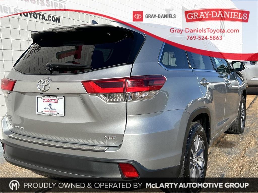 used 2018 Toyota Highlander car, priced at $22,525