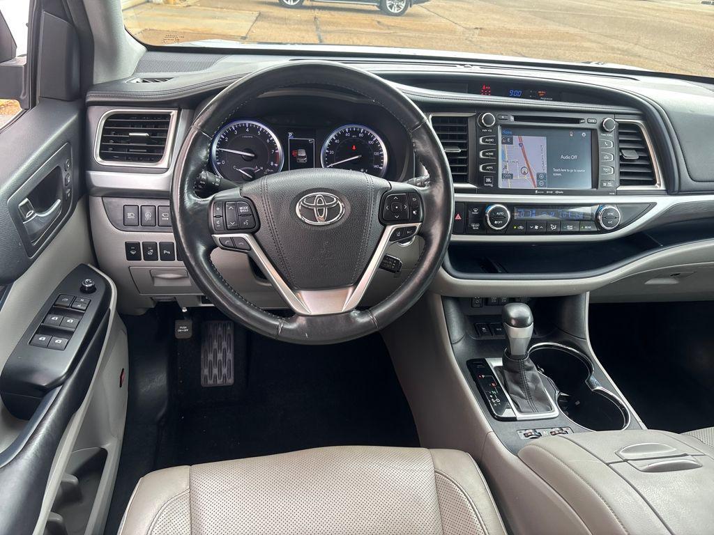 used 2017 Toyota Highlander car, priced at $20,675