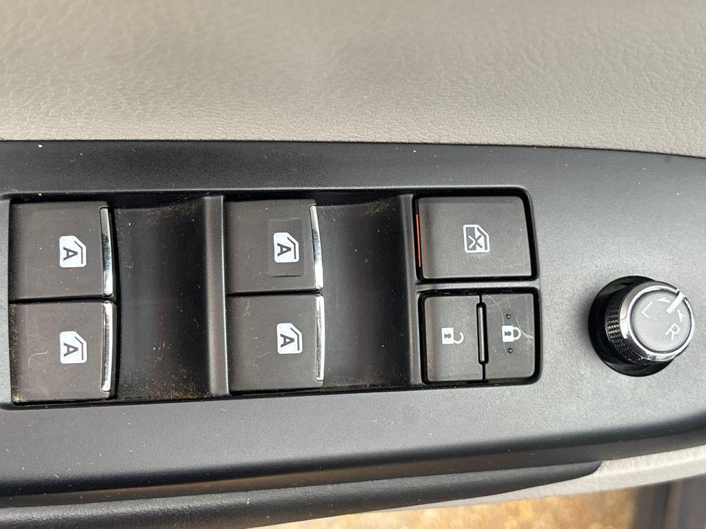 used 2017 Toyota Highlander car, priced at $20,675