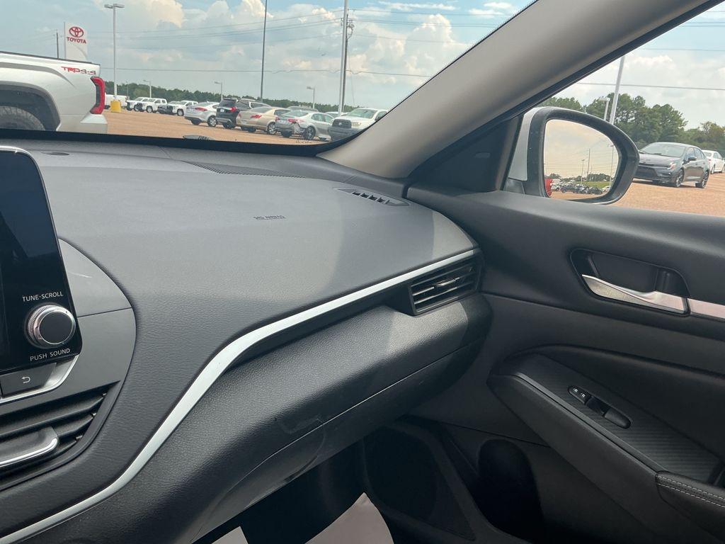 used 2022 Nissan Altima car, priced at $16,084