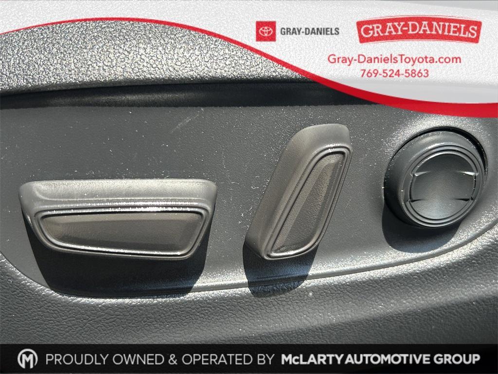 used 2021 Toyota RAV4 car, priced at $22,714