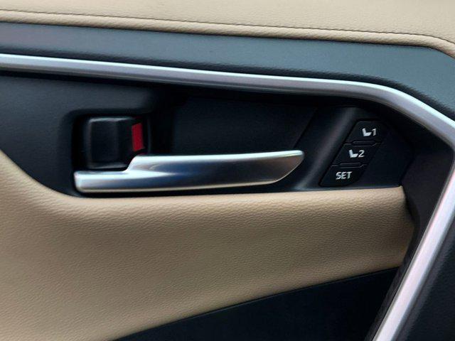 new 2025 Toyota RAV4 car, priced at $40,047