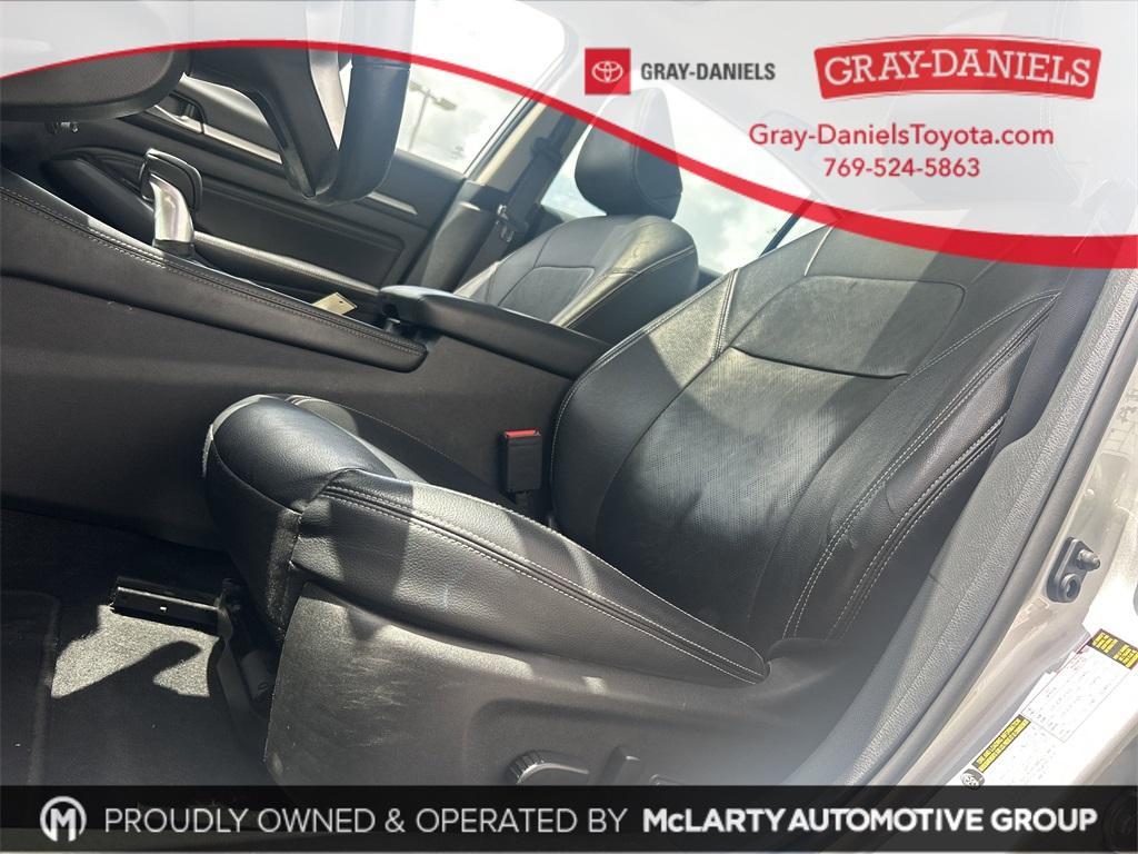used 2023 Nissan Altima car, priced at $22,161