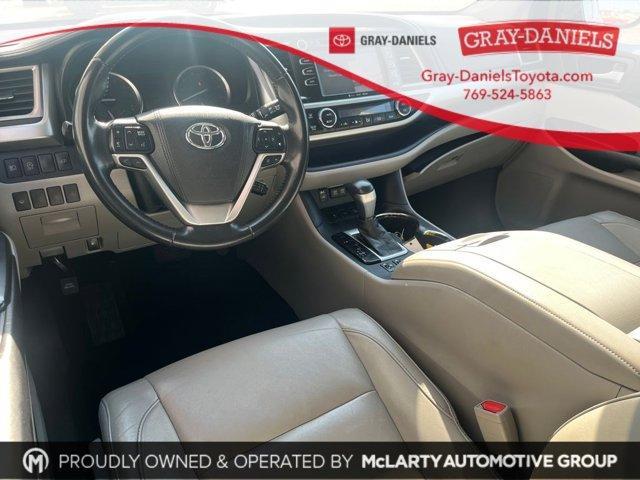 used 2017 Toyota Highlander car, priced at $20,615