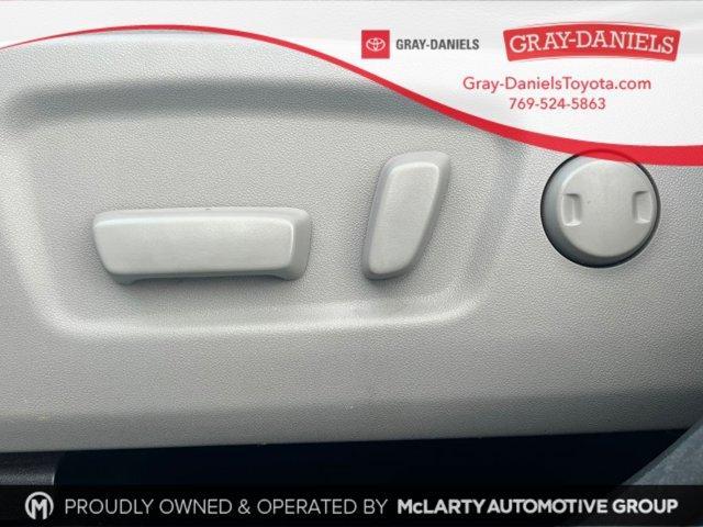used 2017 Toyota Highlander car, priced at $20,615
