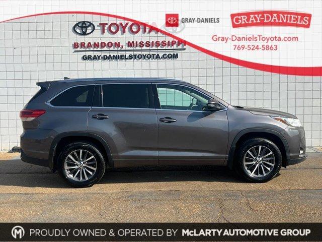 used 2017 Toyota Highlander car, priced at $20,615