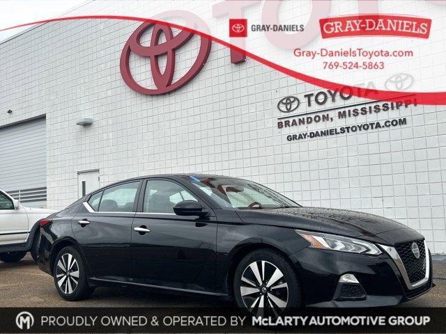 used 2021 Nissan Altima car, priced at $17,757