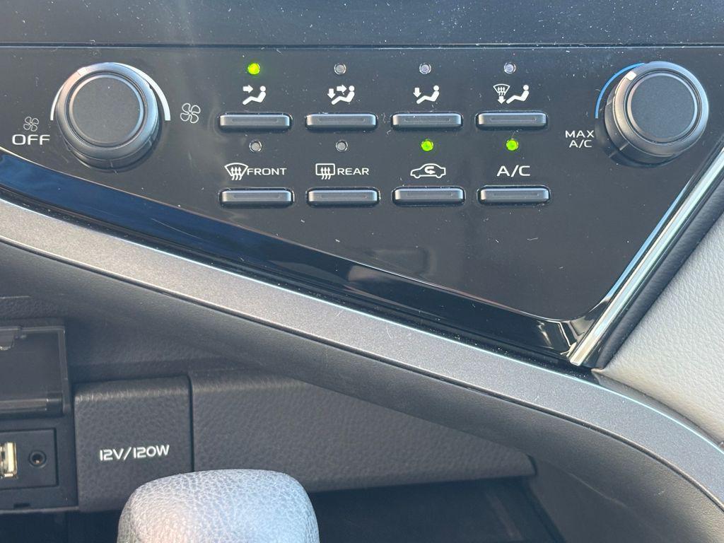 used 2018 Toyota Camry car, priced at $16,093