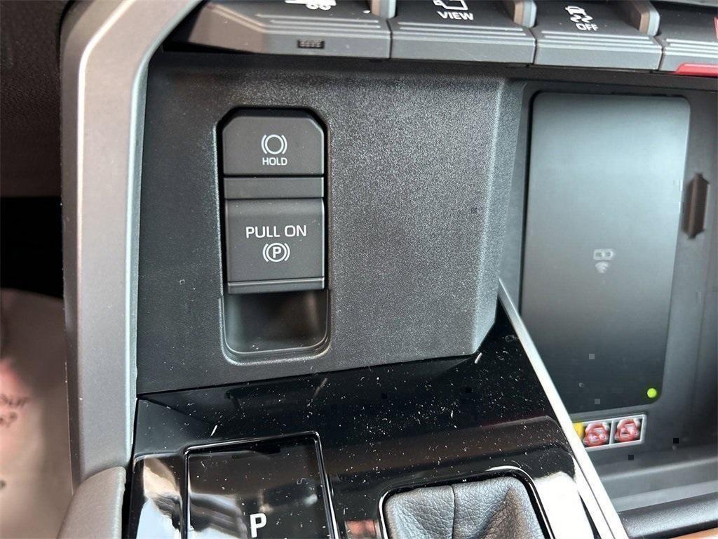 new 2025 Toyota Tundra Hybrid car, priced at $78,664