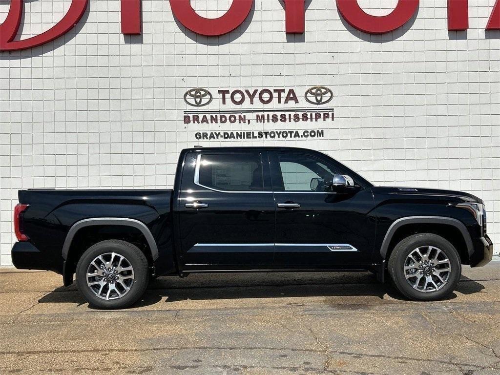 new 2025 Toyota Tundra Hybrid car, priced at $78,664