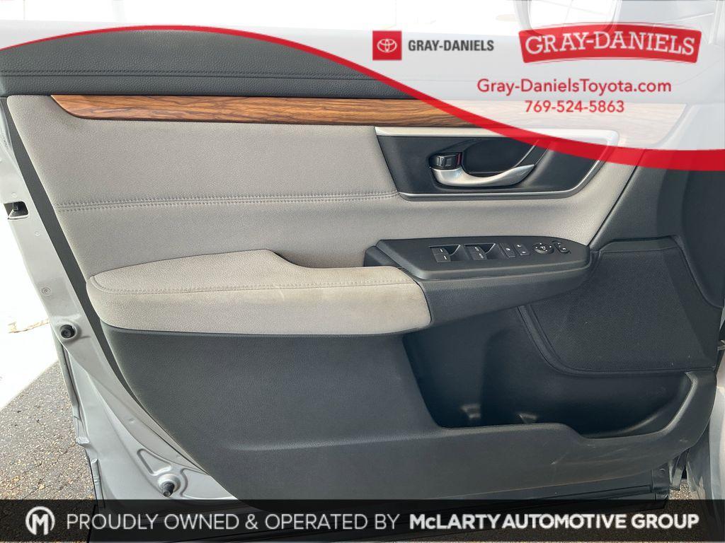 used 2017 Honda CR-V car, priced at $15,627